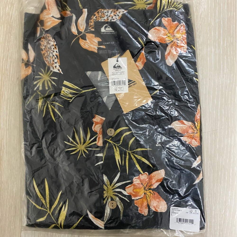 Quicksilver Aloha Shirt